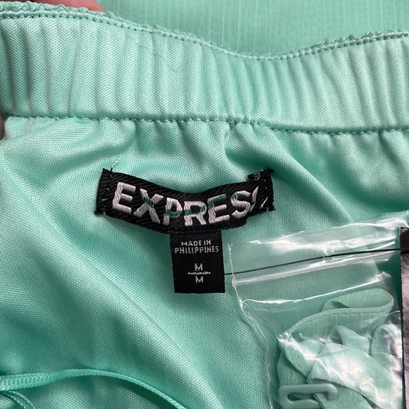 Express NWT Light Green Convertible Strapless Mini Dress Size Medium - Picture 8 of 12